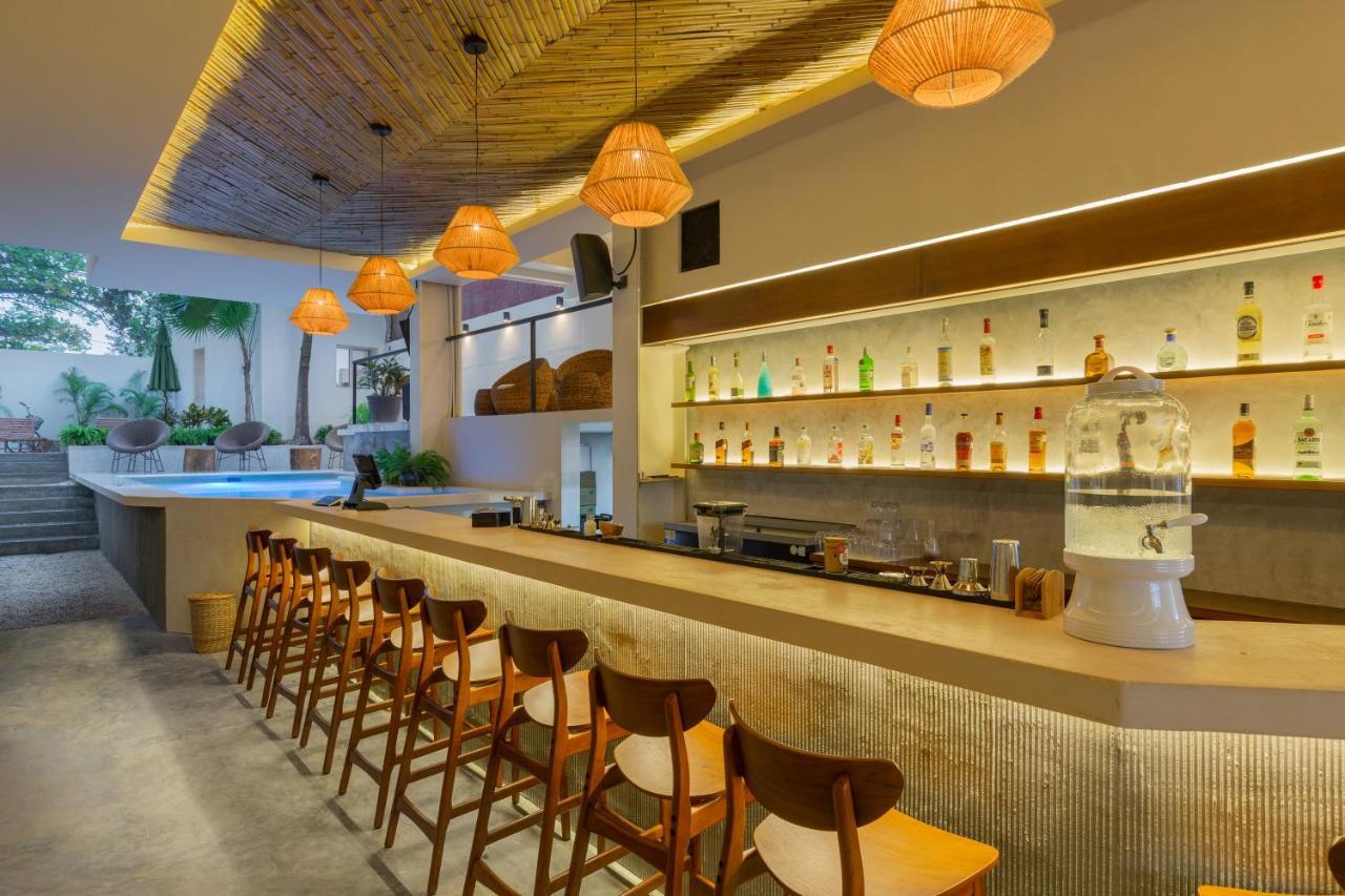 Oostel Smart Hostel - Tulum Pueblo (Adults Only) ภายนอก รูปภาพ