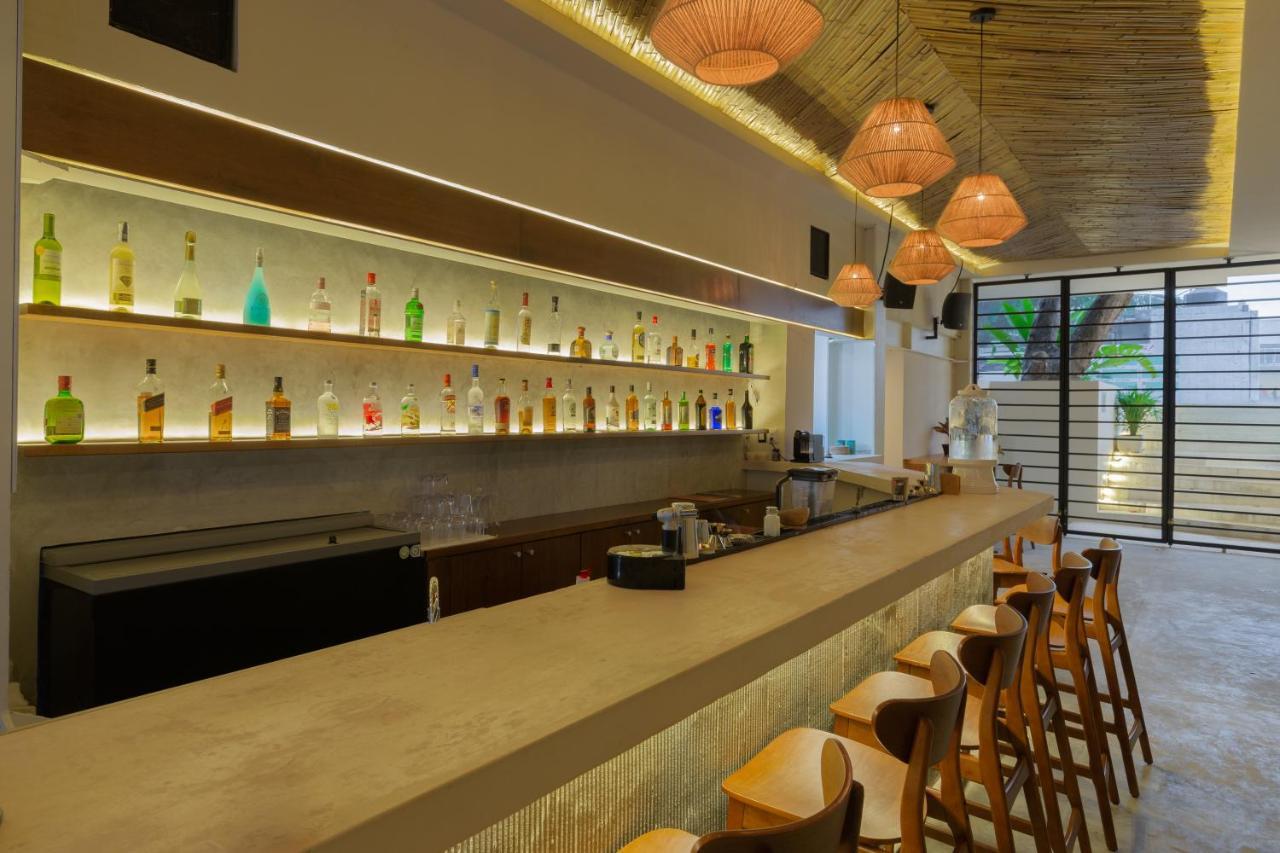 Oostel Smart Hostel - Tulum Pueblo (Adults Only) ภายนอก รูปภาพ